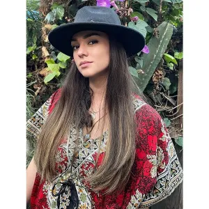 24" HatFall Wig Dark Brown Balayage